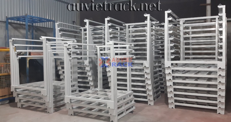 pallet xếp chồng